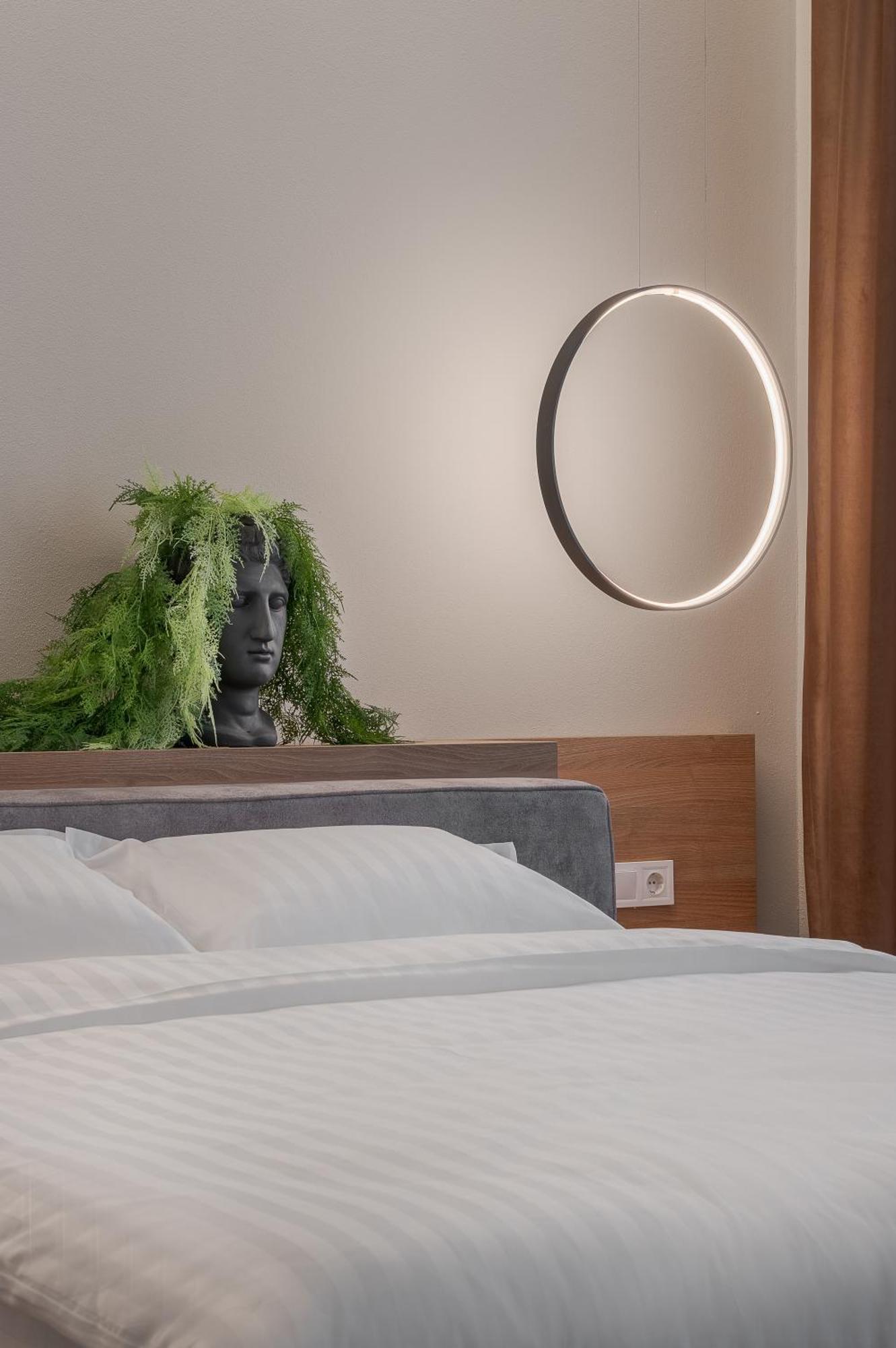Oasis Rooms ออราแด ภายนอก รูปภาพ
