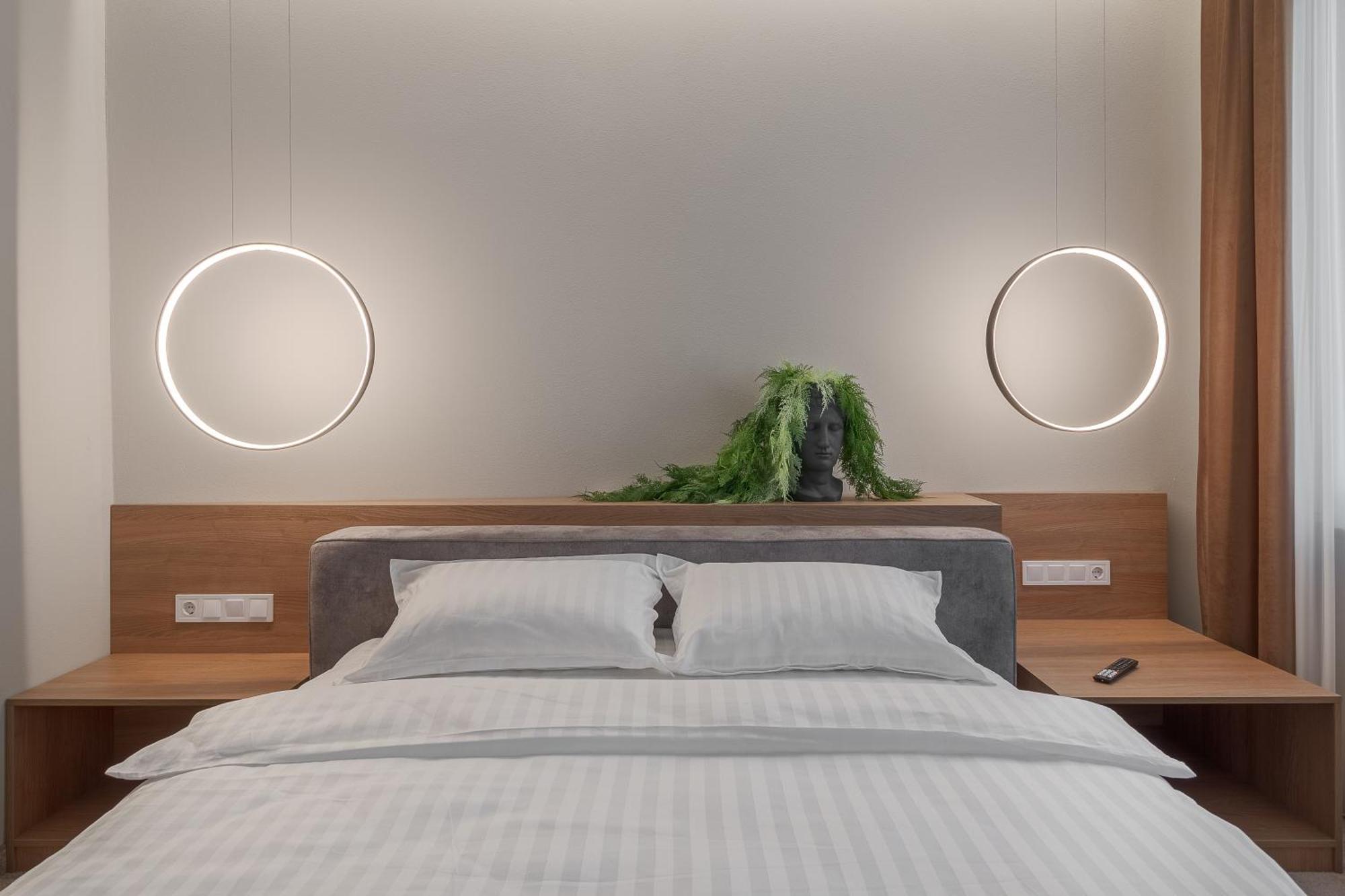 Oasis Rooms ออราแด ภายนอก รูปภาพ